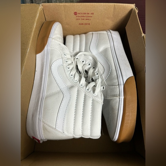 Vans Sk8-Hi sneakers - Picture 3 of 9